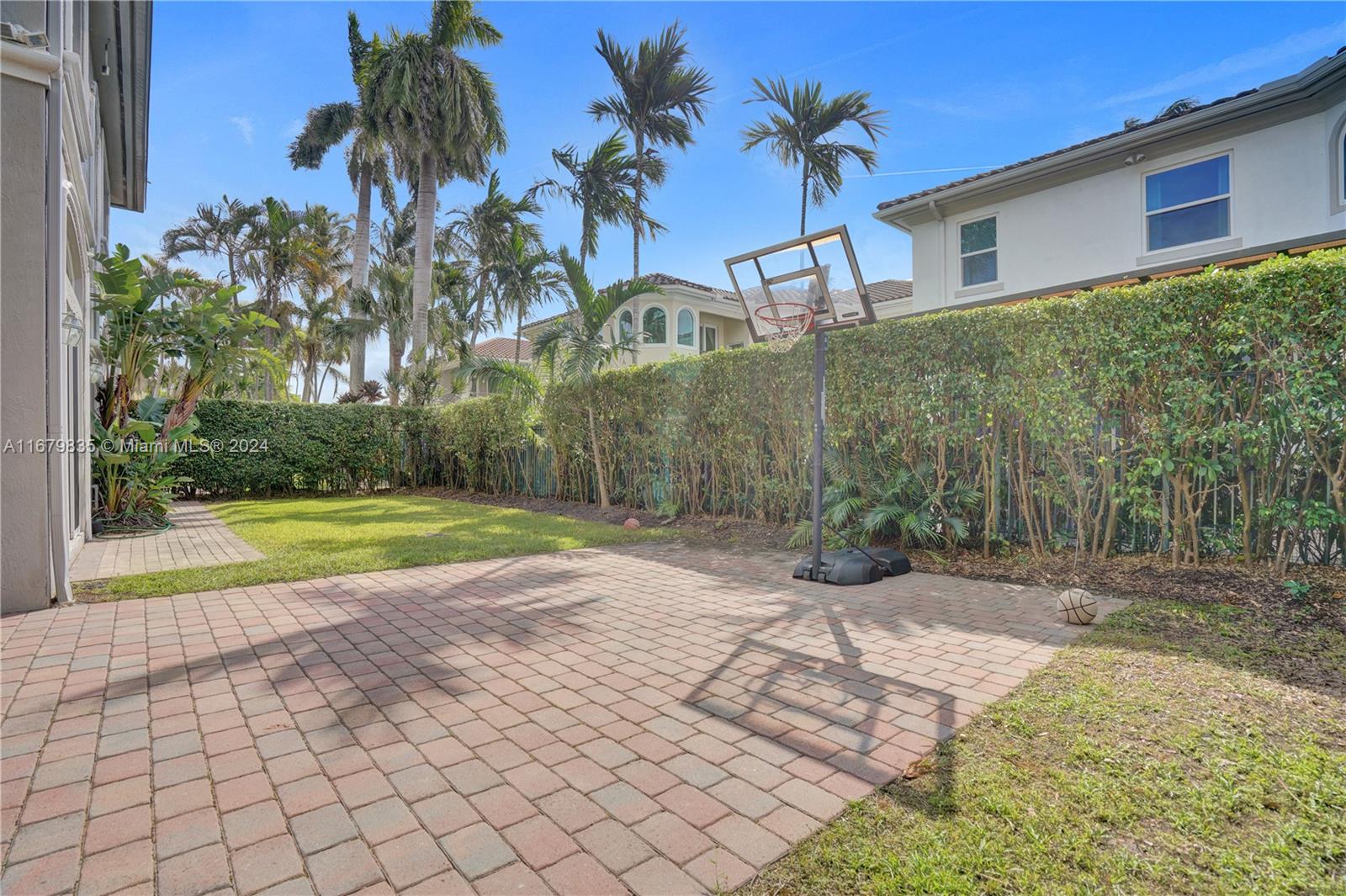 Listing Photo 46