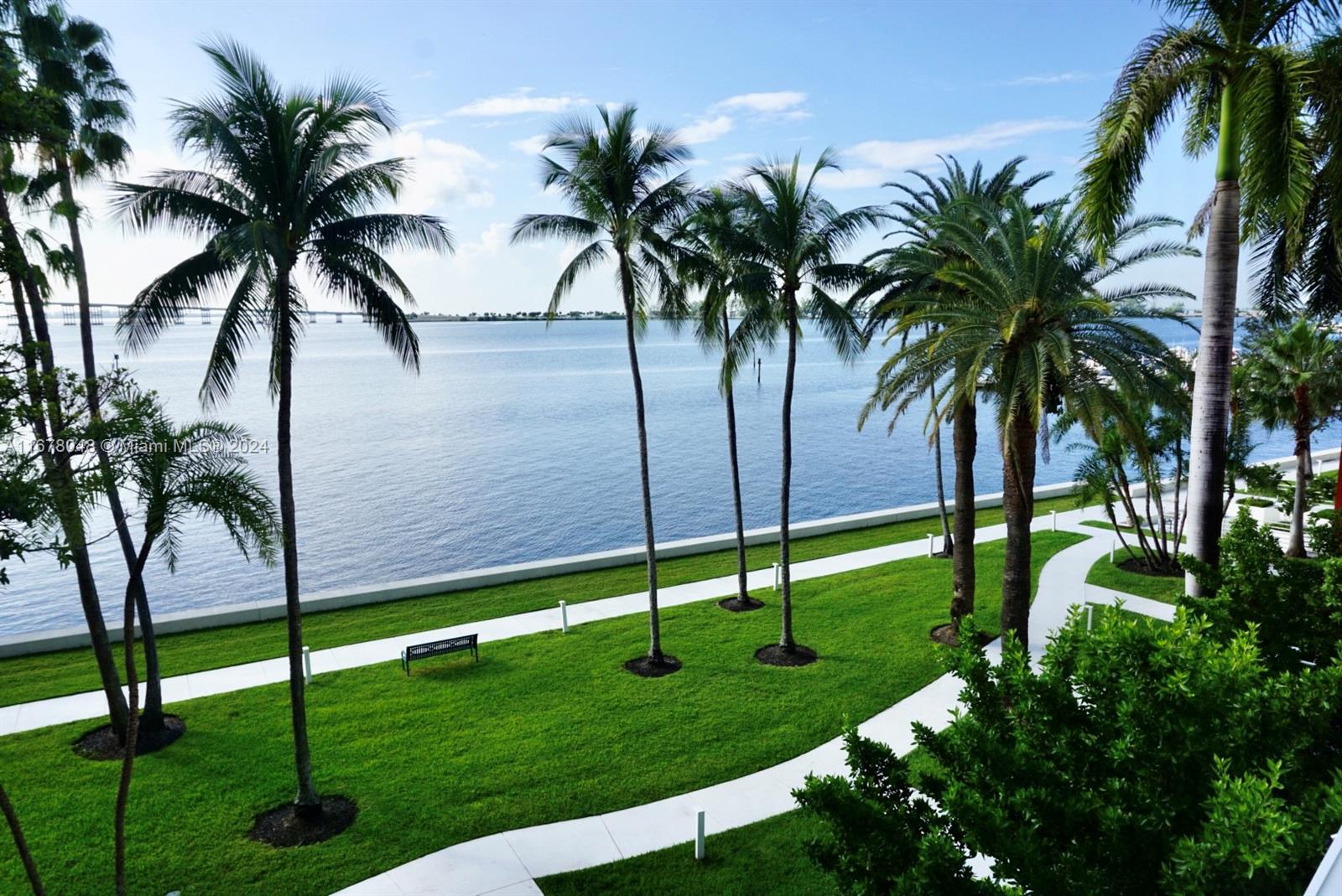 1541 Brickell Ave #A3202, Miami FL 33129