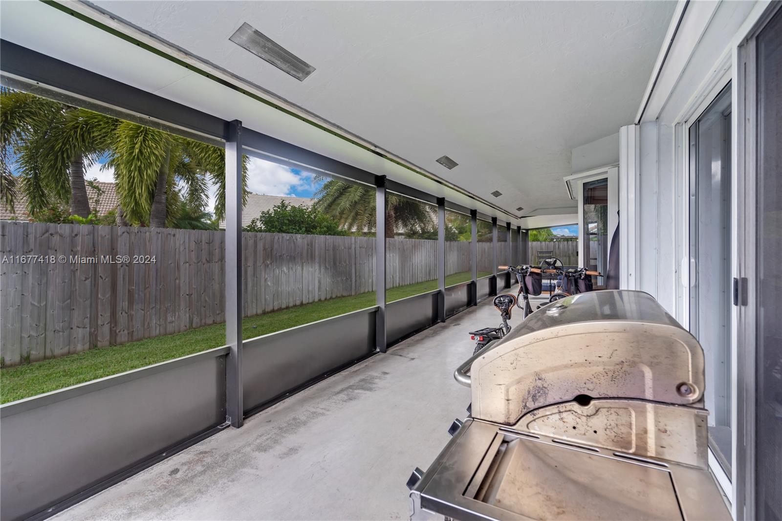 4870 Winkfield Way, Davie, Florida image 13