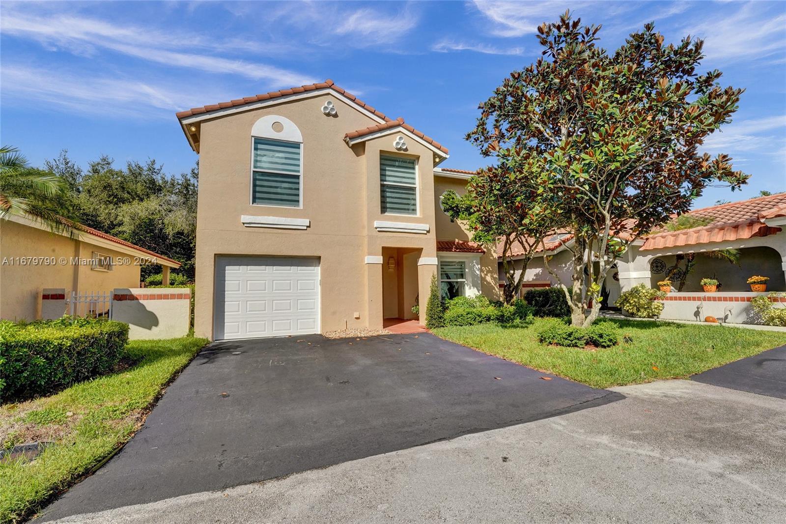 1273 Seagrape Cir, Weston, Florida image 28