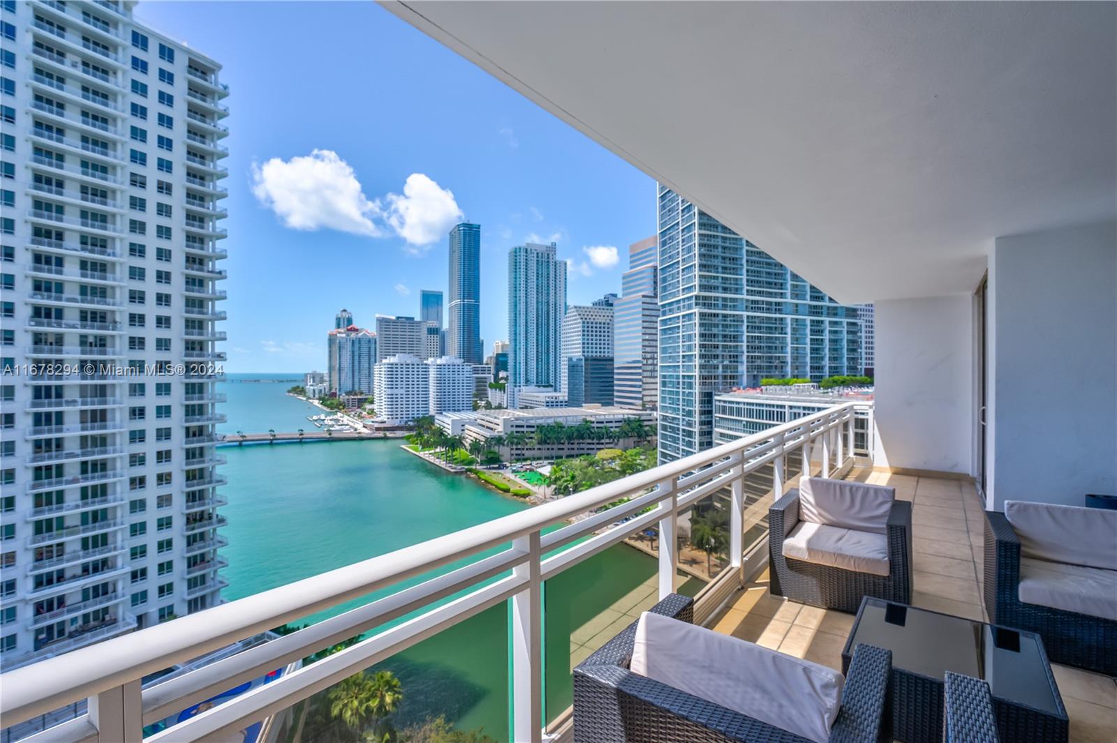 This exceptional unit is situated in one of the most sought-after buildings in the Brickell Key area. The Carbonell Condominium features a range of impressive amenities, including a state-of-the-art gym, basketball court, swimming pool, community room, and more. This well-appointed unit offers 2 bedrooms, 2 full bathrooms, and a half bath, adorned with elegant marble flooring, tasteful decor, an open kitchen, and high-quality finishes. Its prime location provides convenient access to popular attractions in the Brickell and Downtown areas, including the Brickell City Centre and a variety of outstanding restaurants. This is a must-see opportunity!