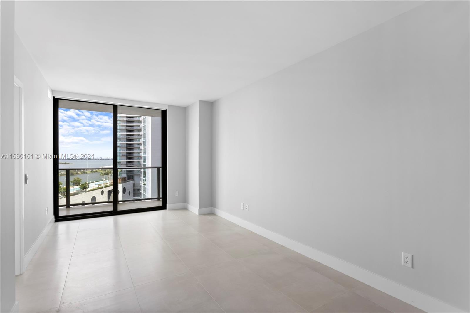 501 NE 31st St #1105, Miami, Florida image 2