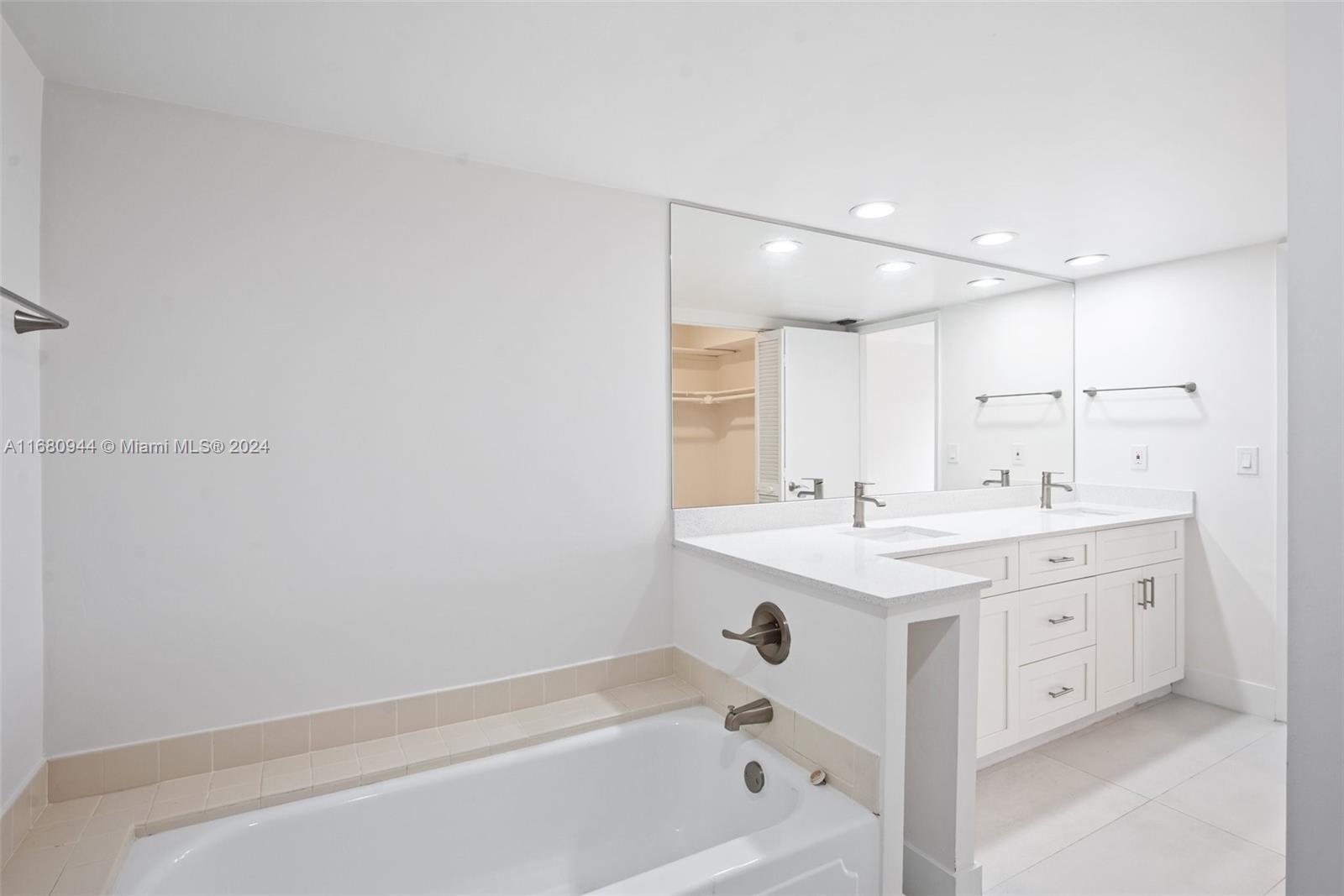 600 Biltmore Way #301, Coral Gables FL 33134