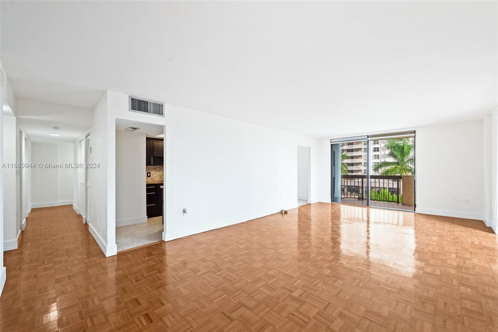 600 Biltmore Way #301, Coral Gables FL 33134