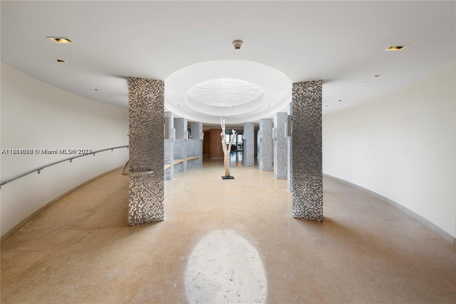 900 Biscayne Blvd #2908, Miami FL 33132