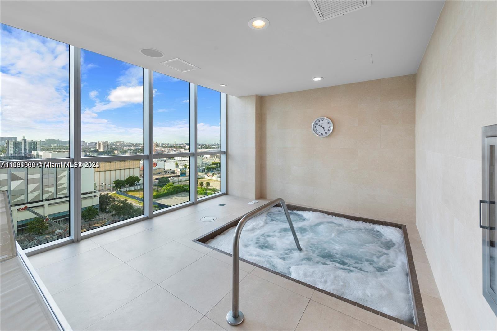 900 Biscayne Blvd #2908, Miami FL 33132