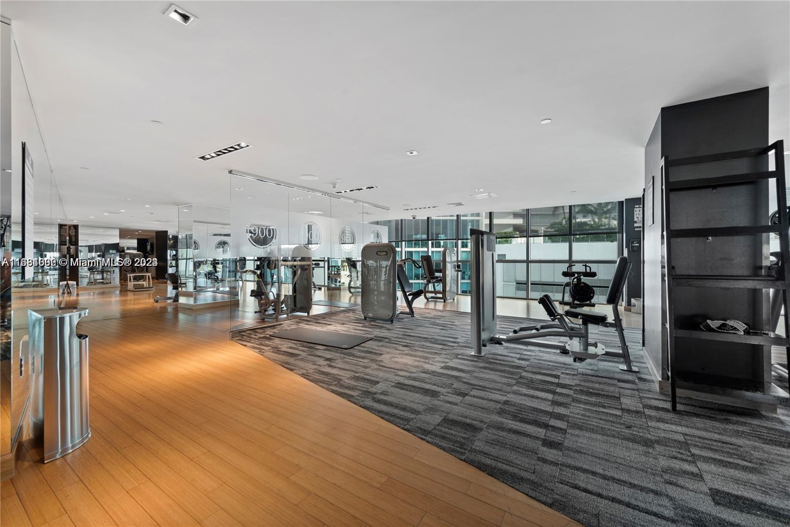 900 Biscayne Blvd #2908, Miami FL 33132
