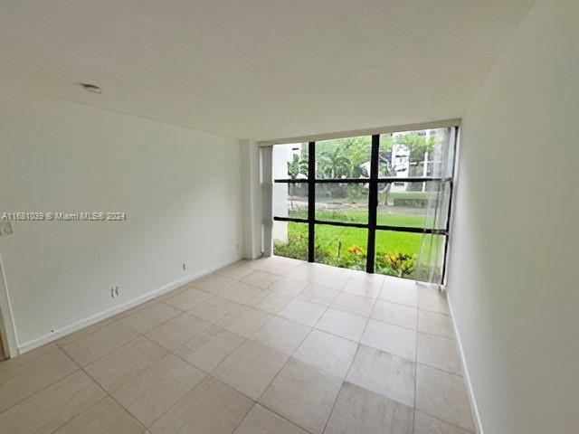 17021 N Bay Rd #124, Sunny Isles Beach, Florida image 12