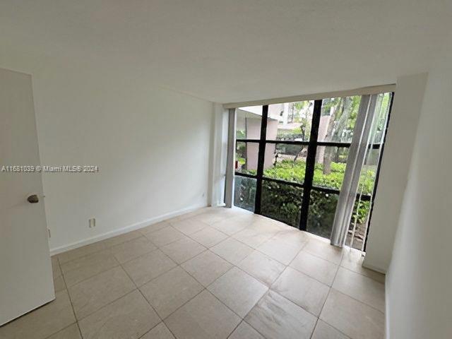 17021 N Bay Rd #124, Sunny Isles Beach, Florida image 20