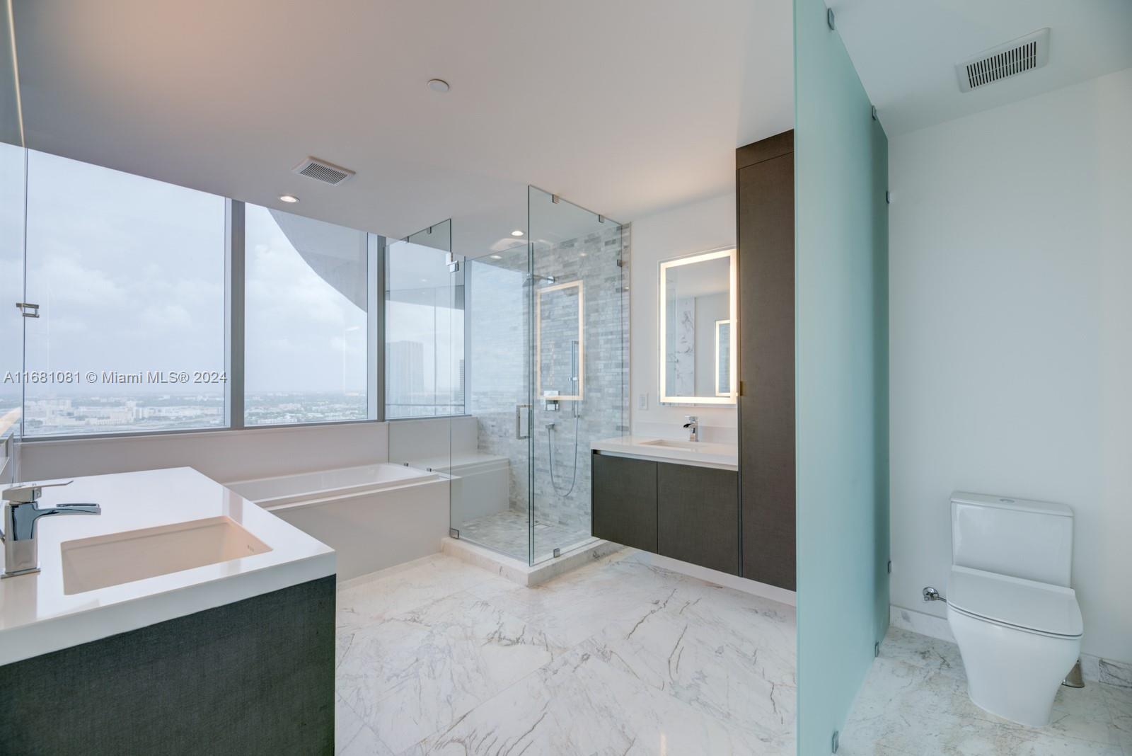 851 NE 1st Ave #2912, Miami FL 33132
