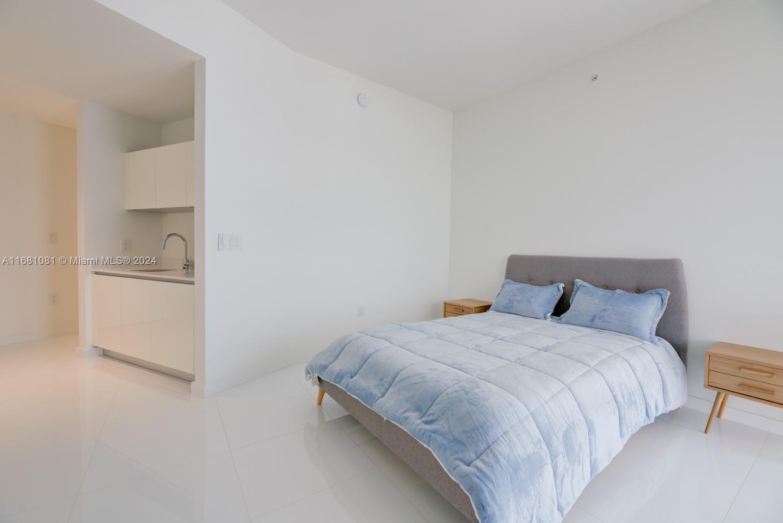 851 NE 1st Ave #2912, Miami FL 33132