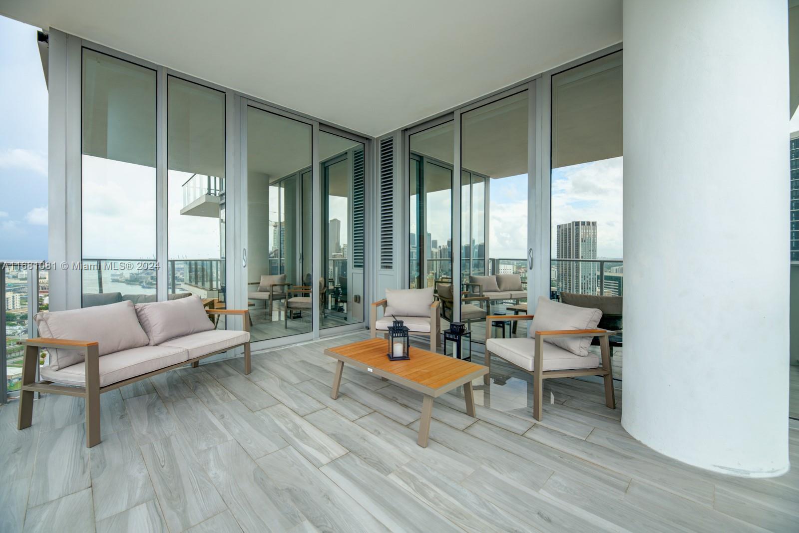 851 NE 1st Ave #2912, Miami FL 33132