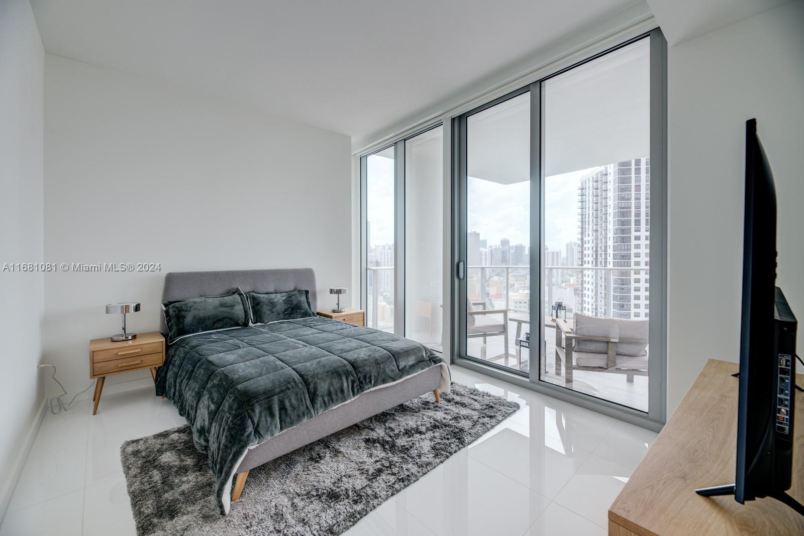 851 NE 1st Ave #2912, Miami FL 33132