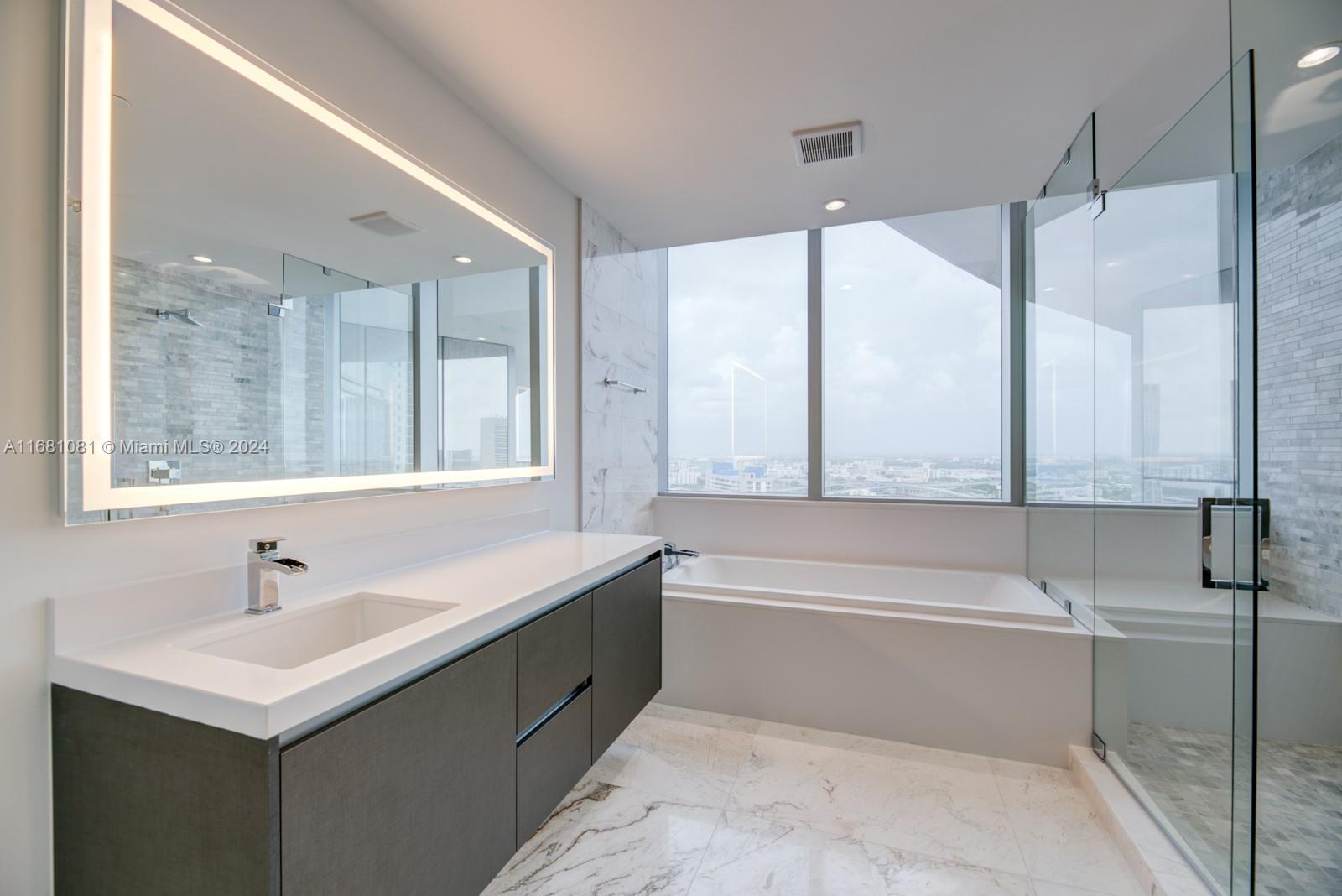 851 NE 1st Ave #2912, Miami FL 33132
