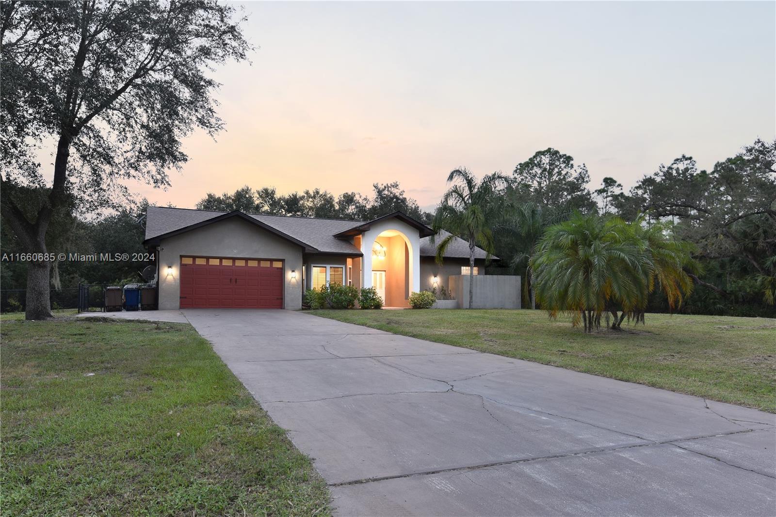 1209 Hamilton Ave, Lehigh Acres, Florida image 1