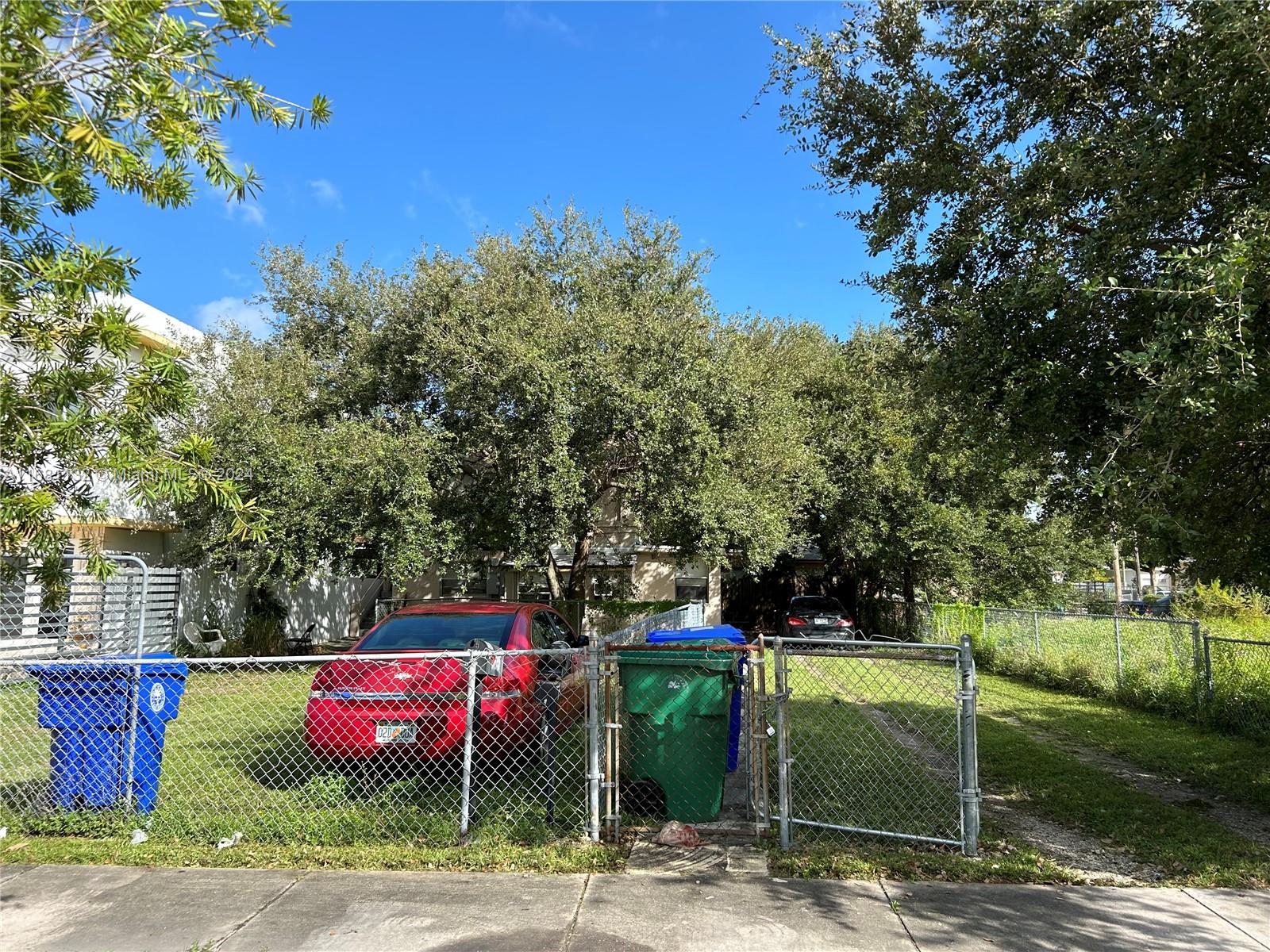 1613 NW 45th St, Miami, Florida image 6