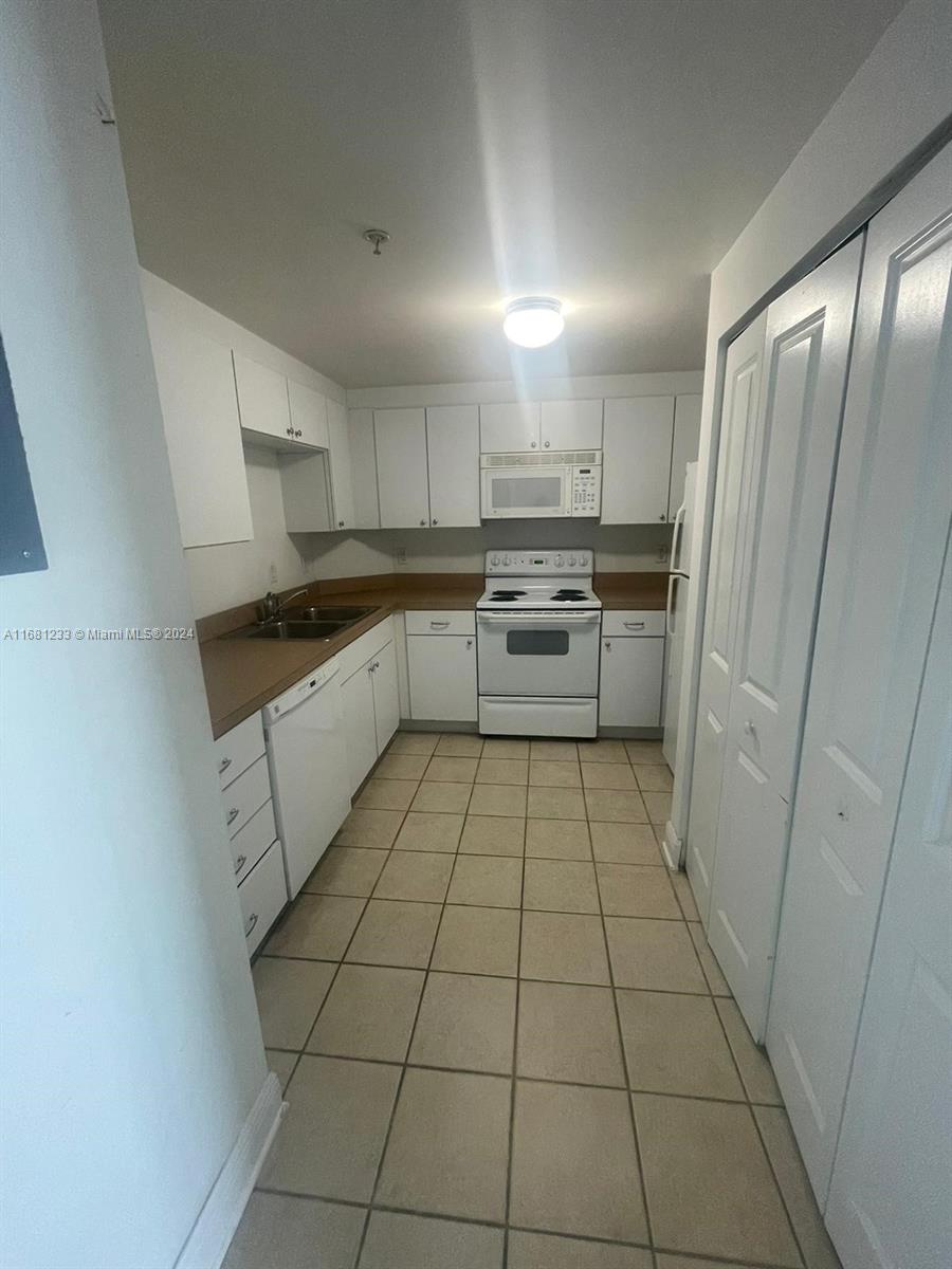 1250 S Miami Ave #1303, Miami FL 33130