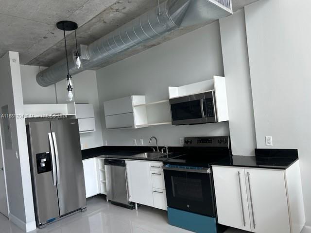 690 SW 1st Ct #2510, Miami FL 33130