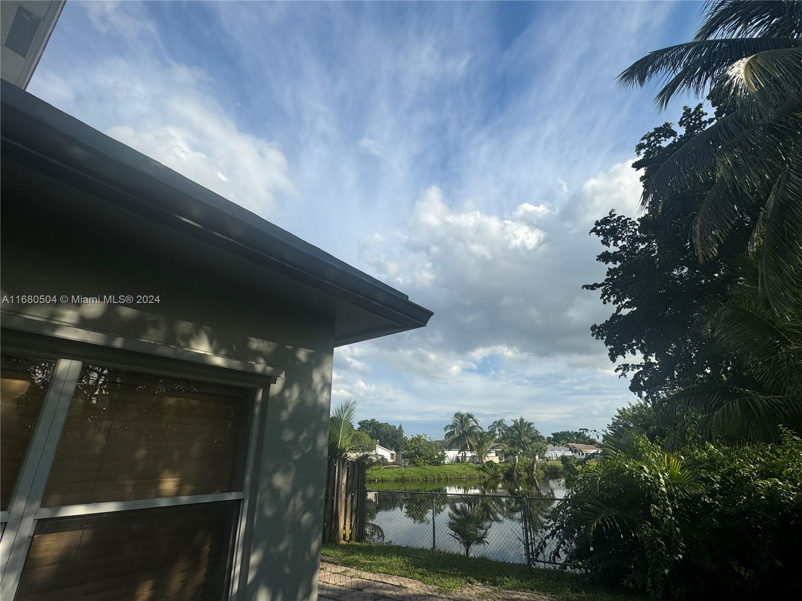 7940 SW 5th St, North Lauderdale, Florida image 22