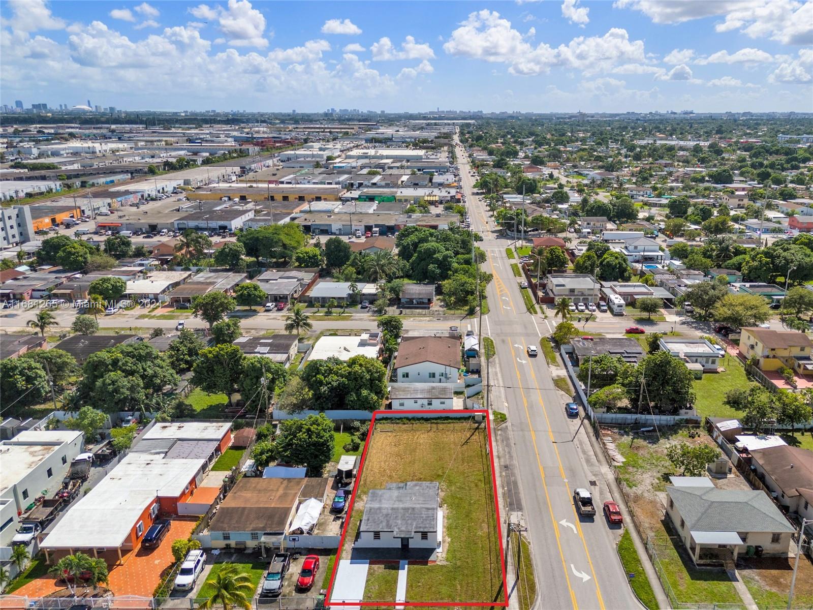 1002 E 19th St, Hialeah, Florida image 22