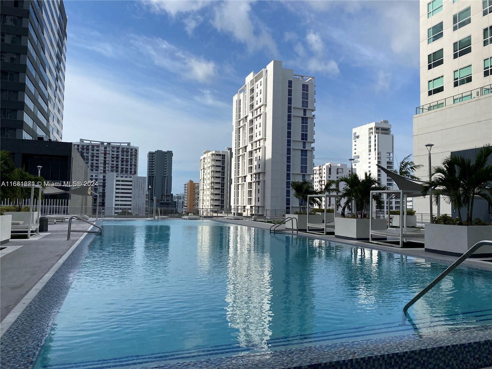690 SW 1st Ct #1225, Miami FL 33130