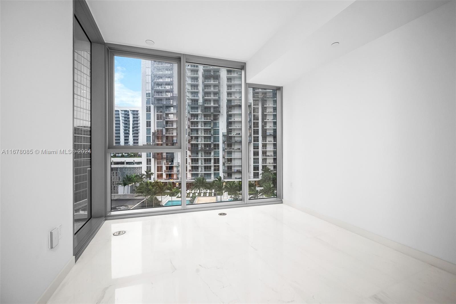 300 Biscayne Blvd Way #2809, Miami, Florida image 14