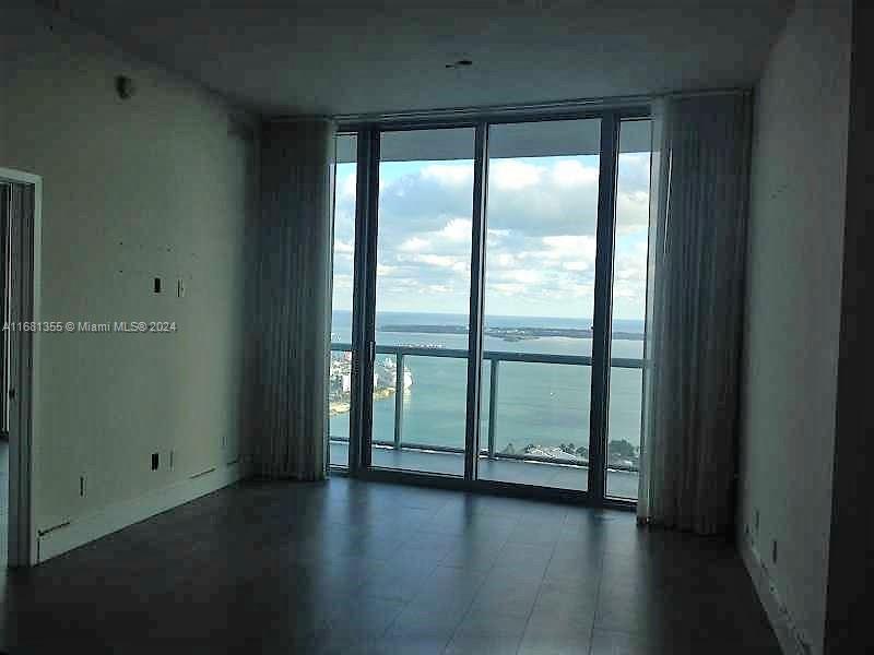 888 BISCAYNE BL #4903, Miami FL 33132