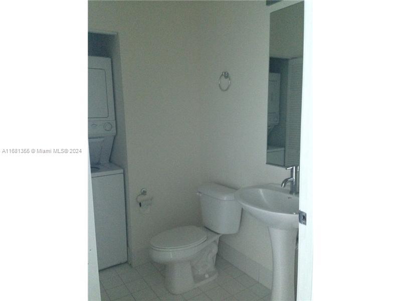 888 BISCAYNE BL #4903, Miami FL 33132