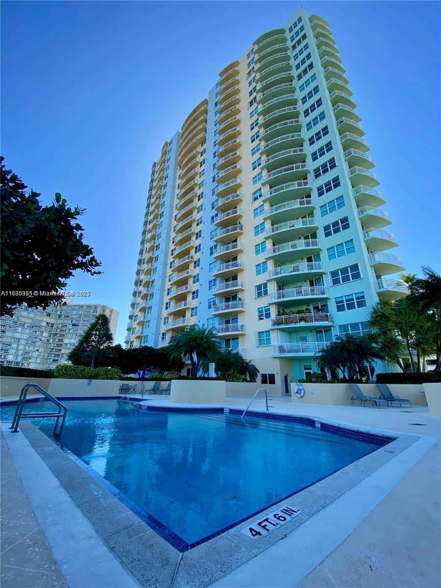 2475 Brickell Ave #906, Miami FL 33129