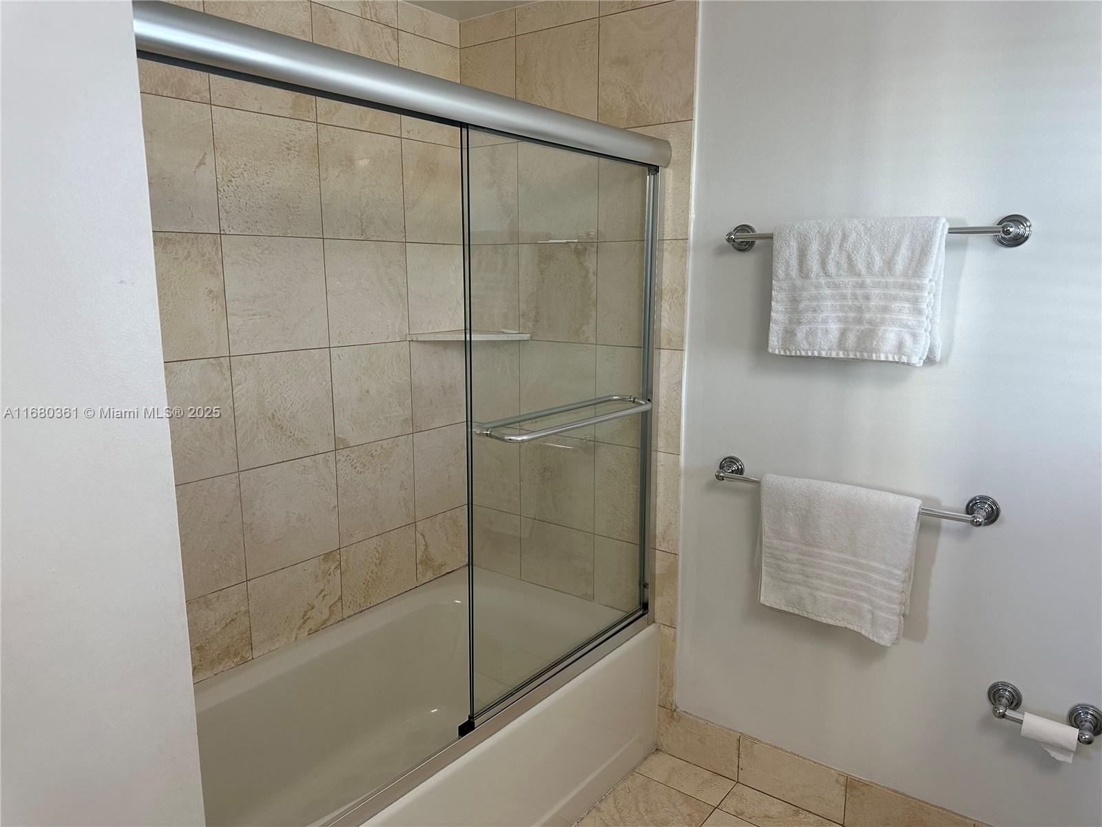 2475 Brickell Ave #906, Miami FL 33129