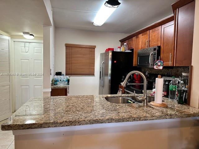 1148 NW 106th Ter #104, Pembroke Pines, Florida image 15