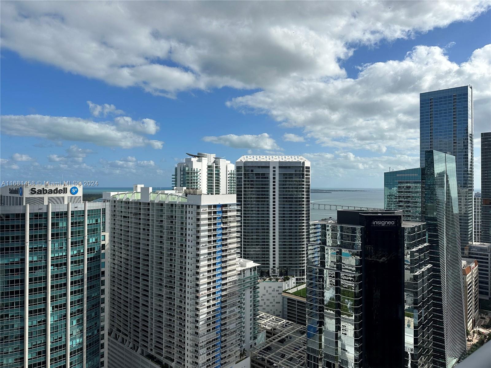 Best line in the building. Large 1 bed with 1,5 bath.
Marble floors, stainless steel appliances in kitchen, new washer and dryer. 
Large balcony facing east. Located in the heart of brickell, walking distance to
best restaurants and shops.
Building with amenities, pool, fitness center, business center, etc.