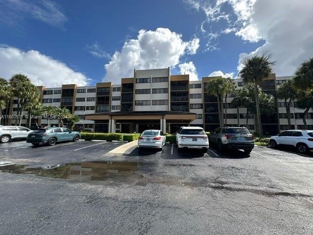 9735 NW 52nd St #121-1, Doral, Florida image 1