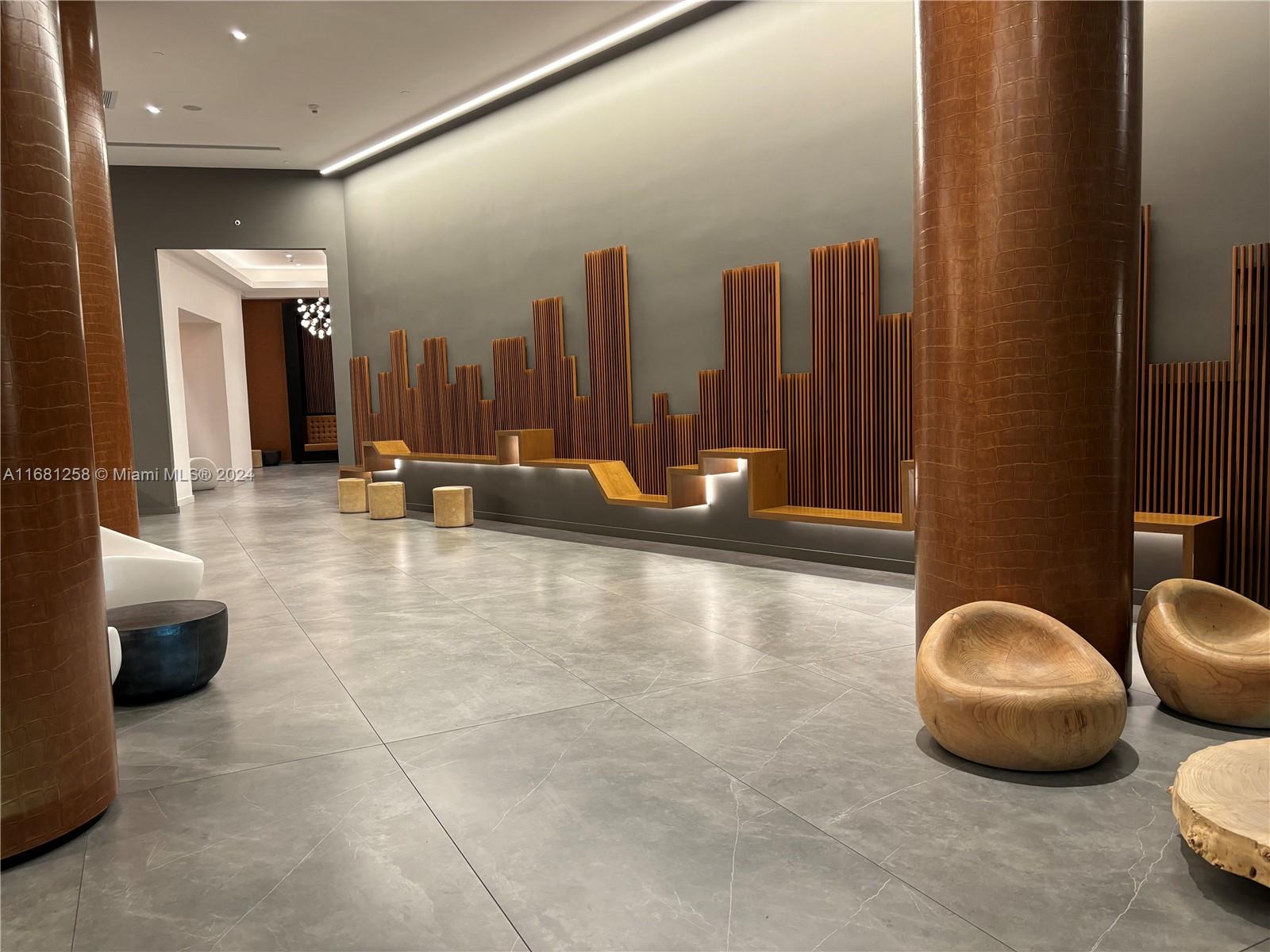 350 S Miami Ave #3208, Miami FL 33130