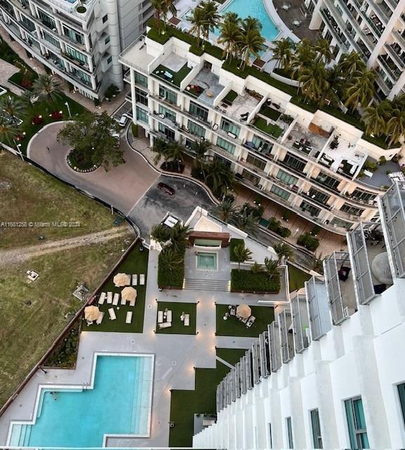 350 S Miami Ave #3208, Miami FL 33130