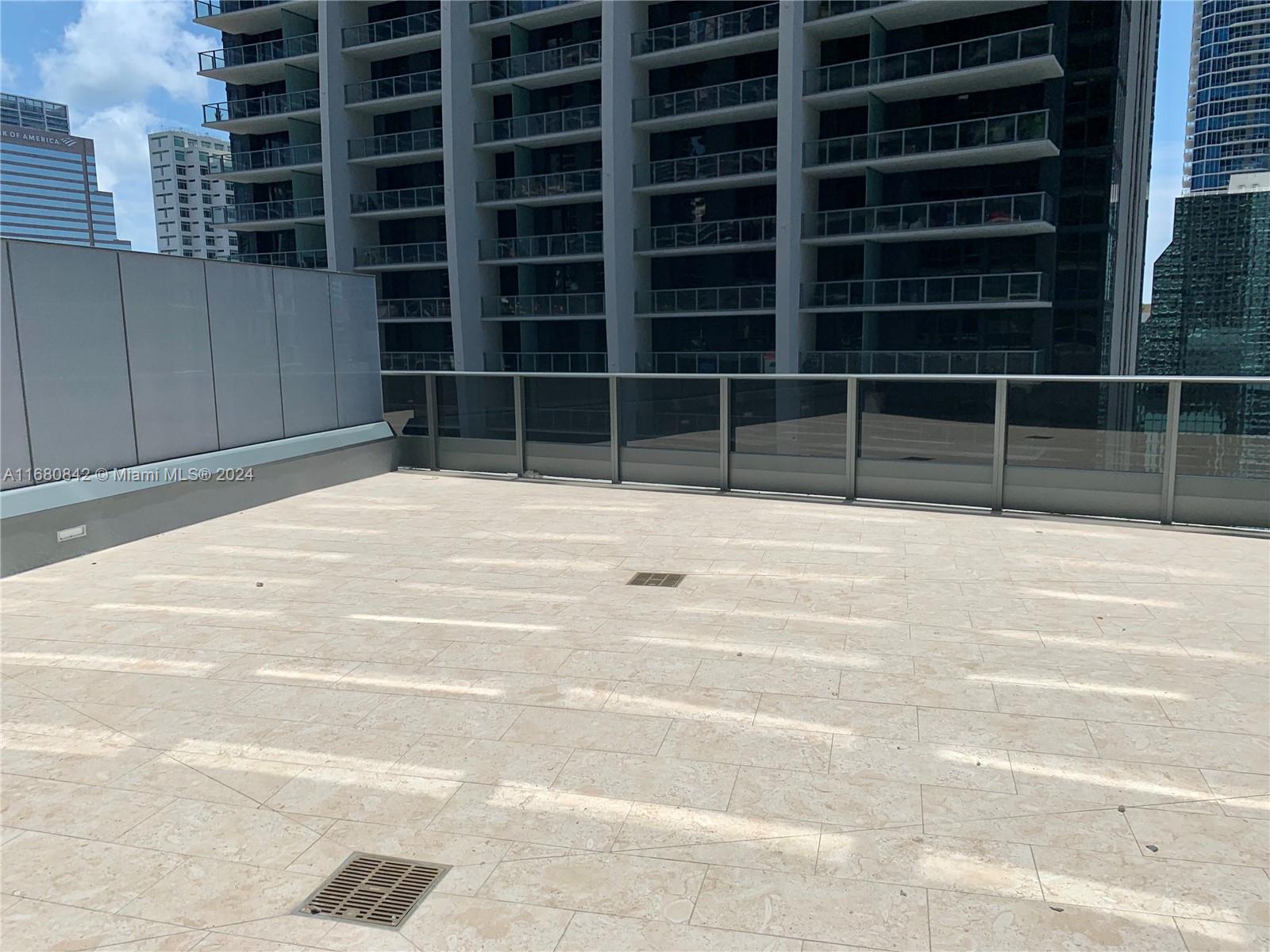 1000 Brickell Plz #1805, Miami FL 33131