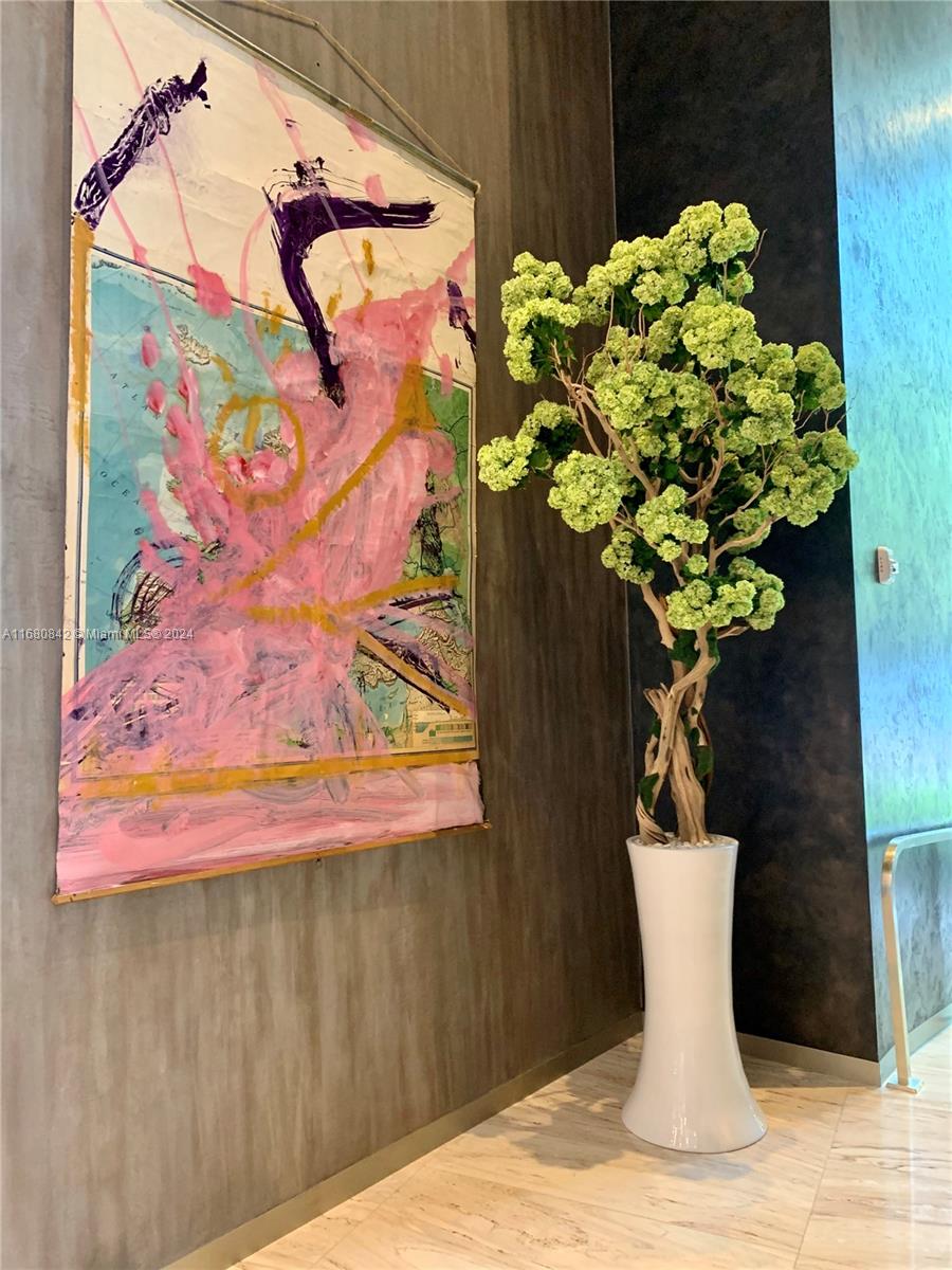 1000 Brickell Plz #1805, Miami FL 33131