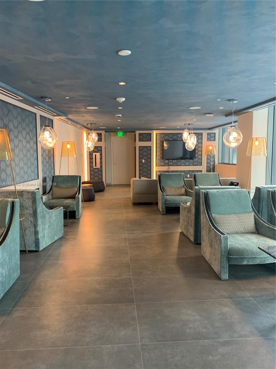 1000 Brickell Plz #1805, Miami FL 33131