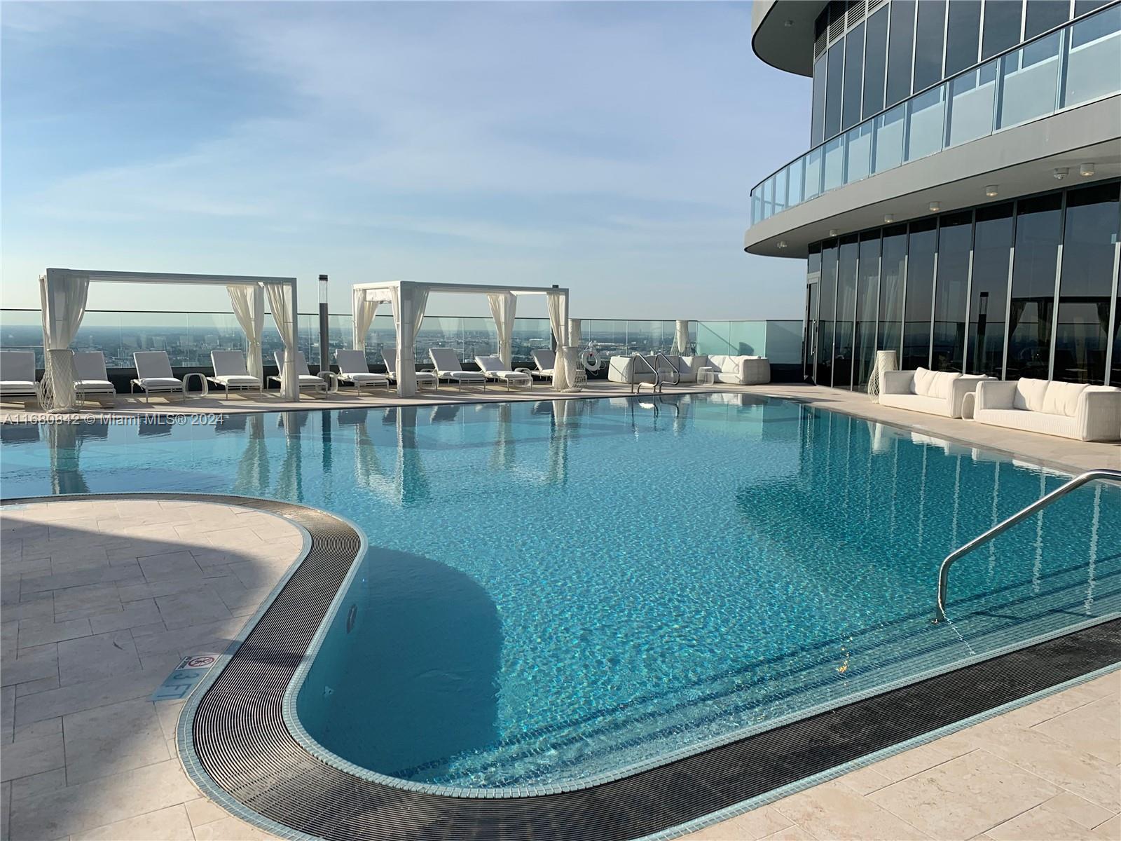 1000 Brickell Plz #1805, Miami FL 33131
