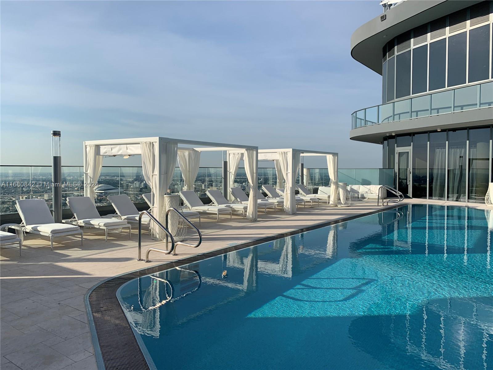 1000 Brickell Plz #1805, Miami FL 33131