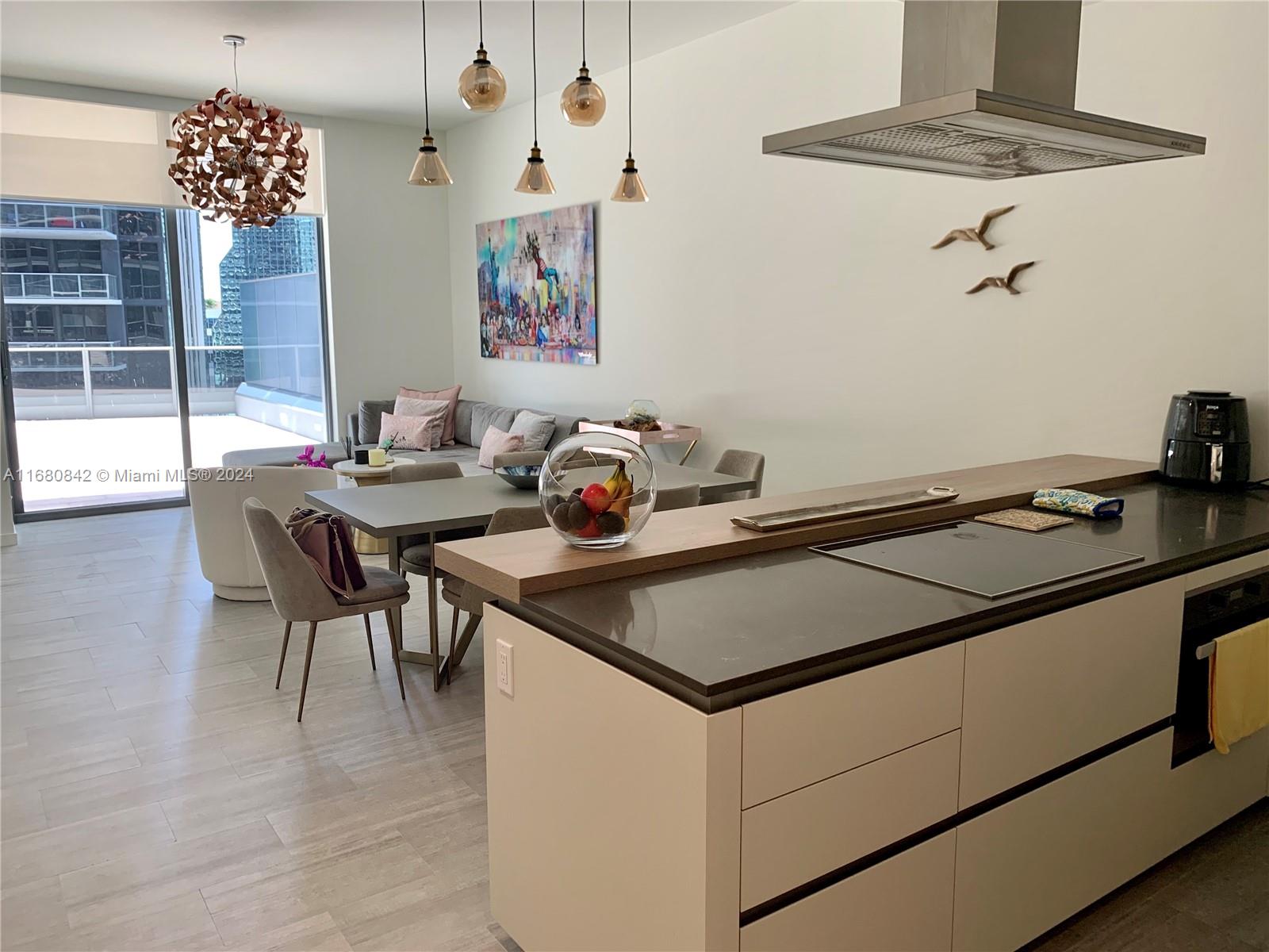 1000 Brickell Plz #1805, Miami FL 33131