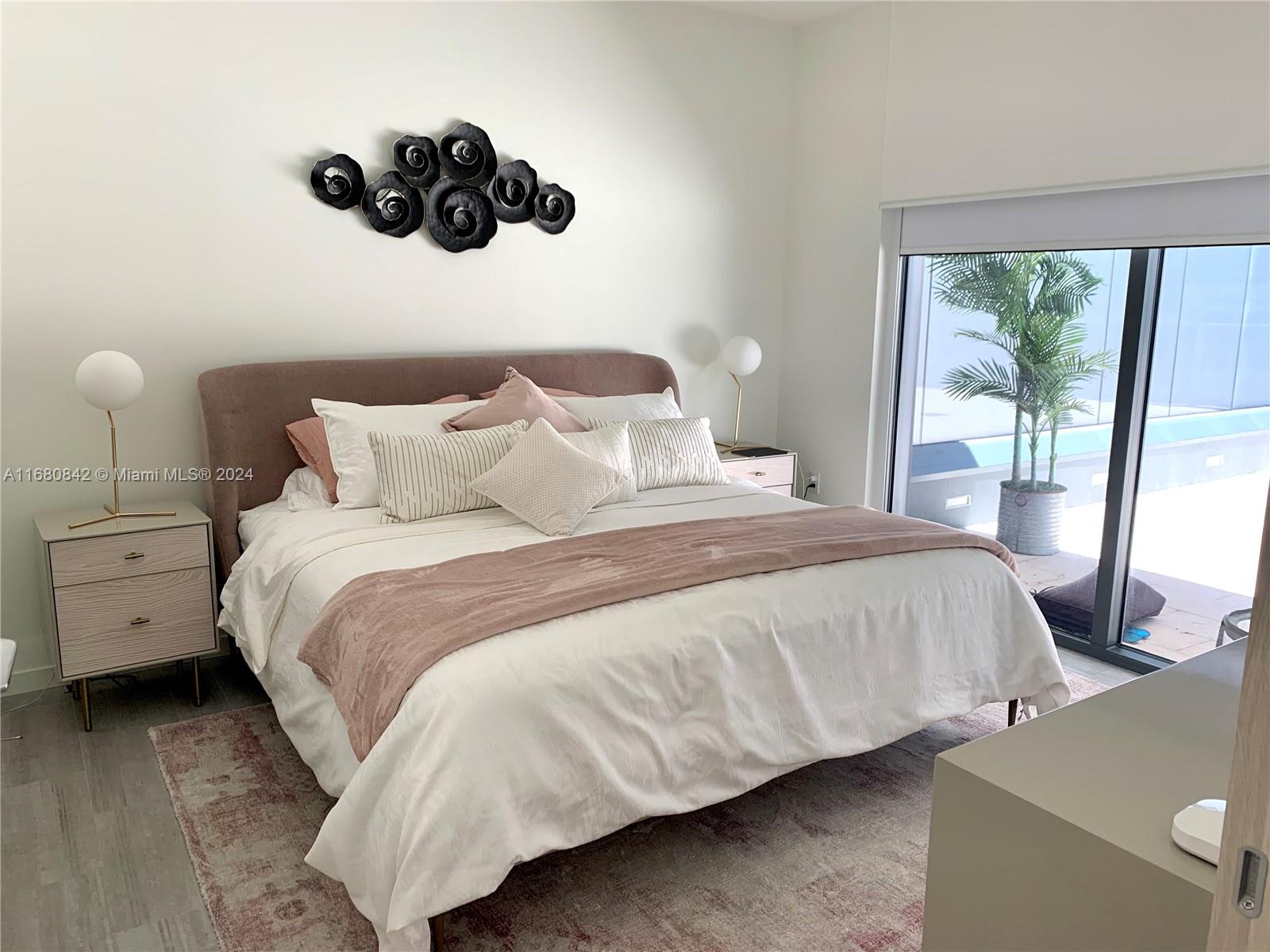 1000 Brickell Plz #1805, Miami FL 33131
