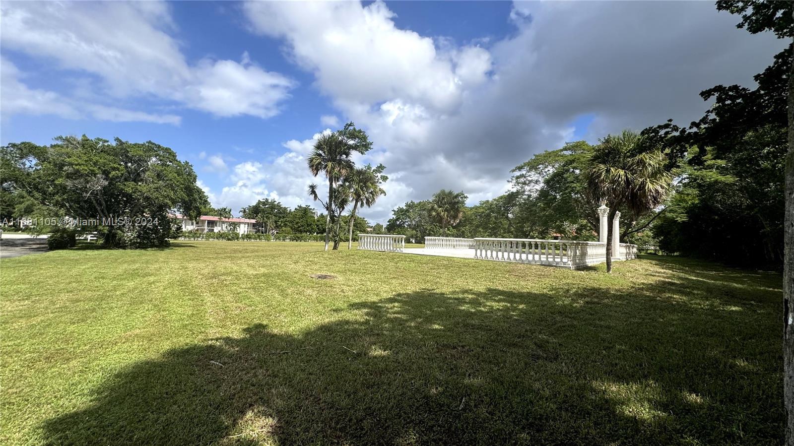 16250 Saddle Club Rd, Weston, Florida image 3