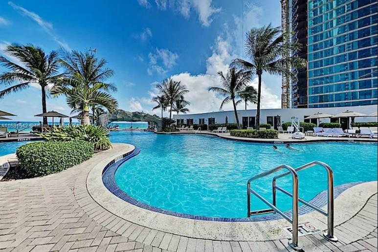 18001 Collins Ave #1514, Sunny Isles Beach, Florida image 22