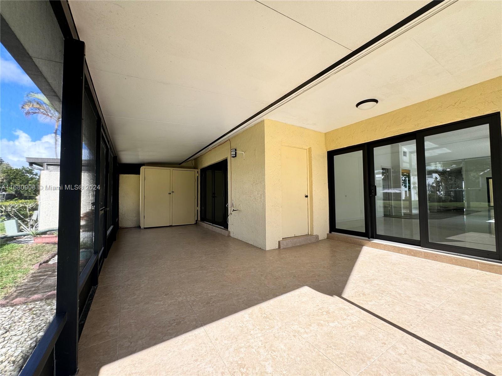 16273 Laurel Dr #7, Weston, Florida image 32