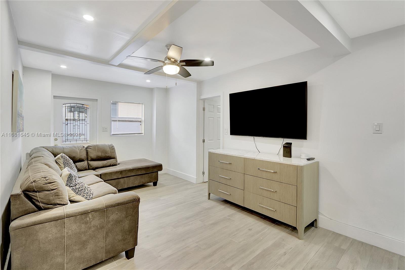 Listing Photo 23