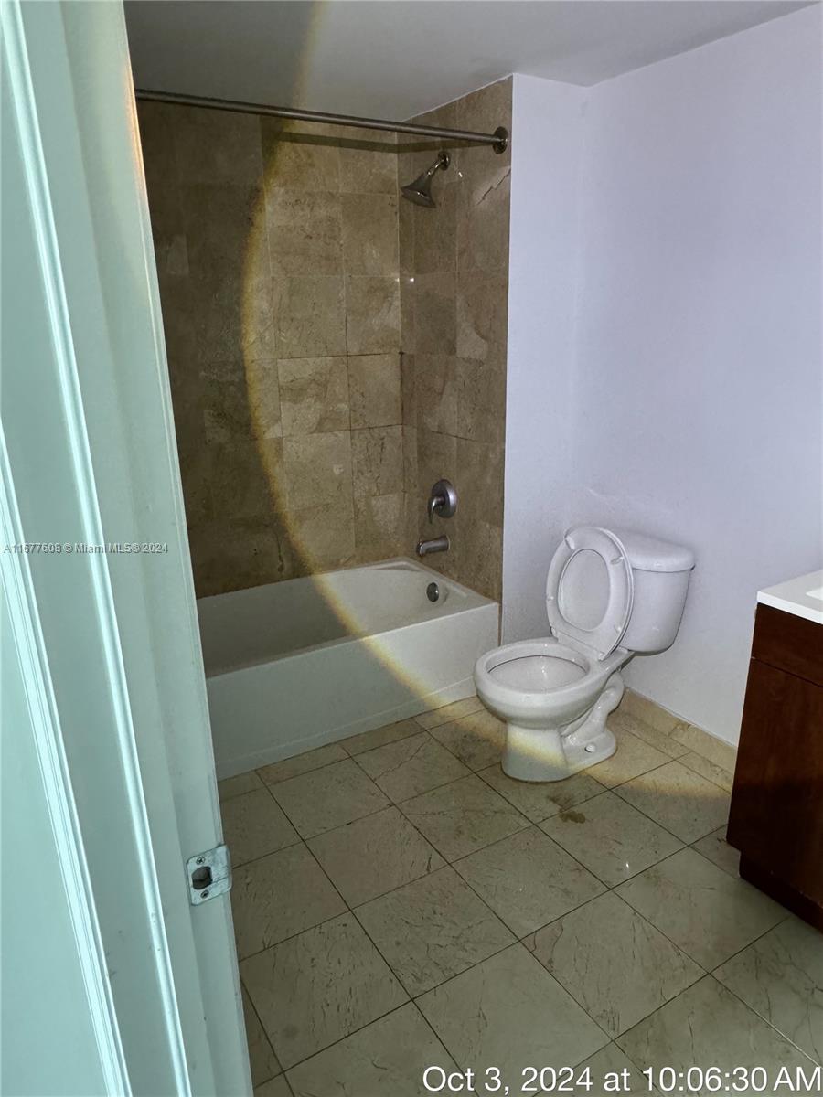 2101 Brickell Ave #2111, Miami FL 33129