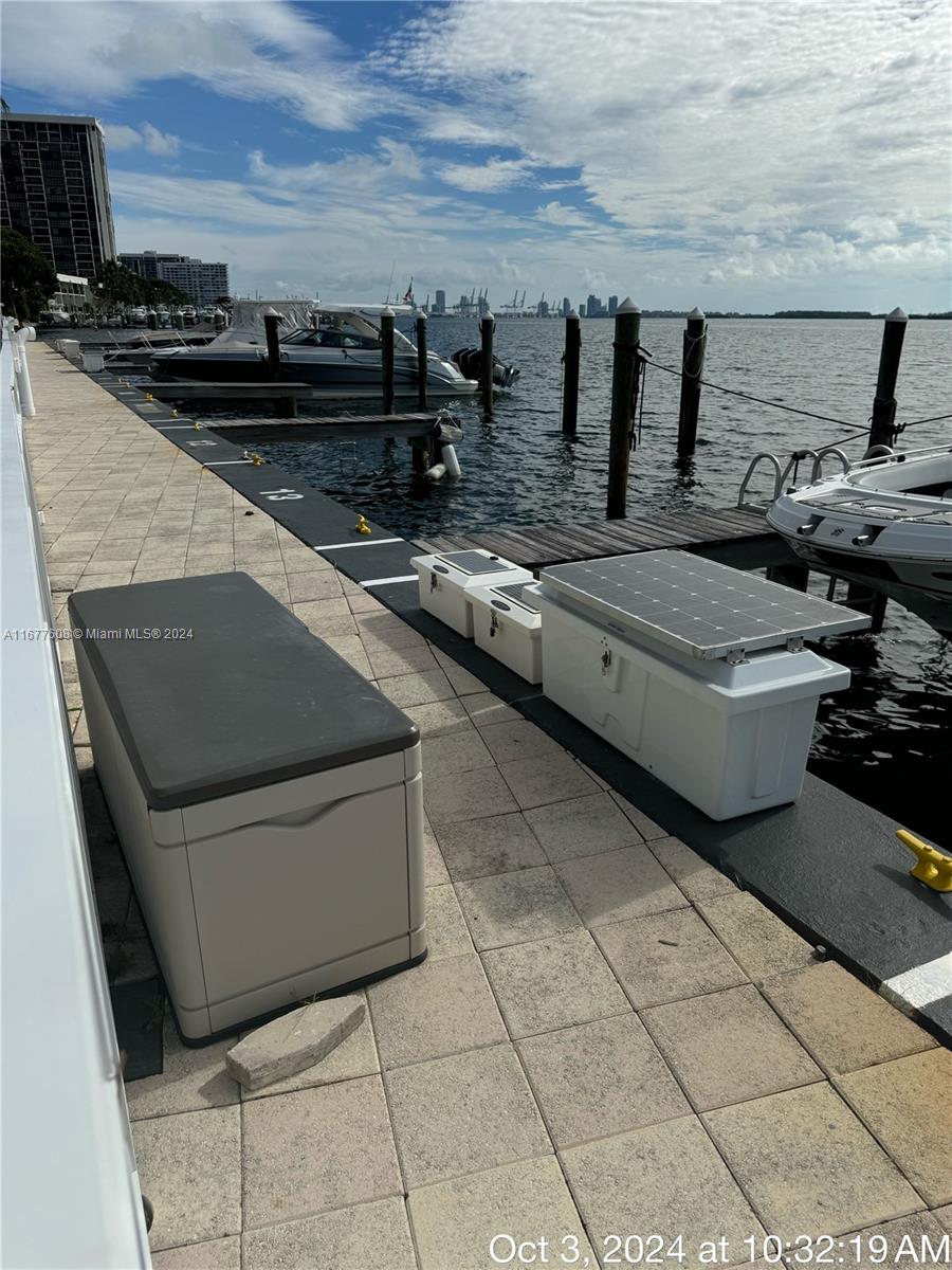 2101 Brickell Ave #2111, Miami FL 33129