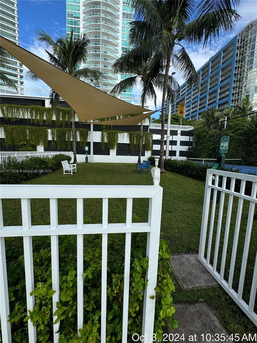2101 Brickell Ave #2111, Miami FL 33129