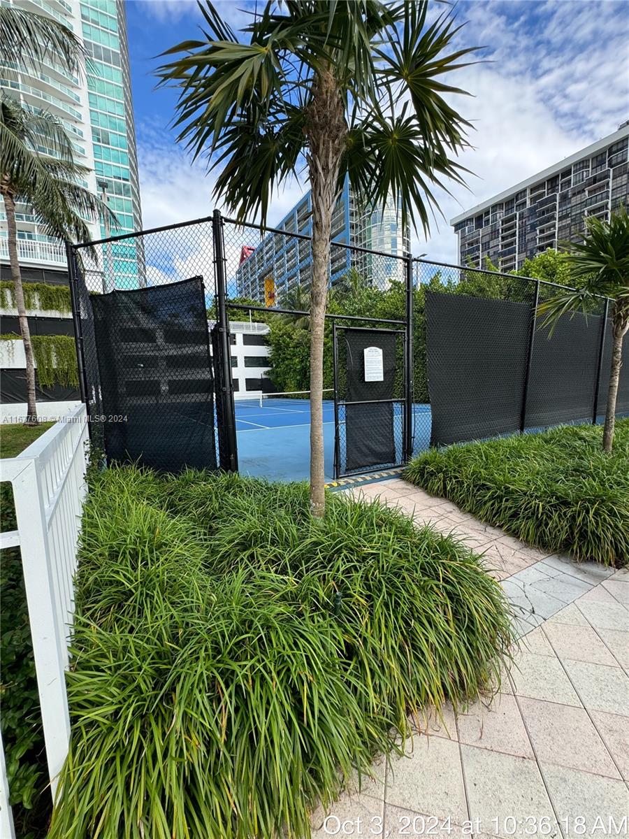 2101 Brickell Ave #2111, Miami FL 33129
